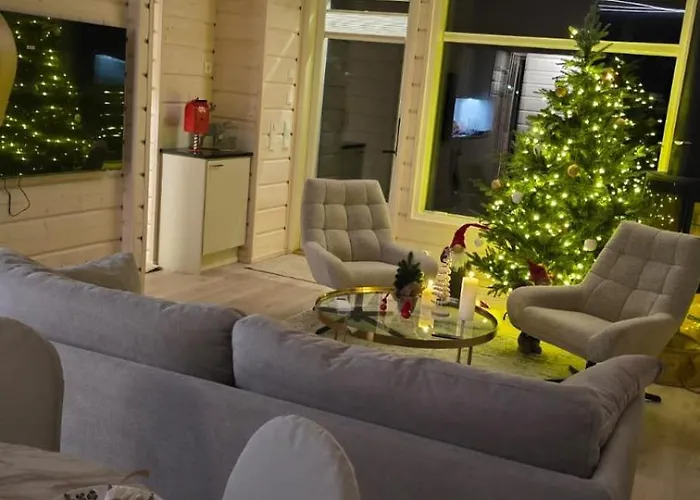 Arctic Circle Aurora