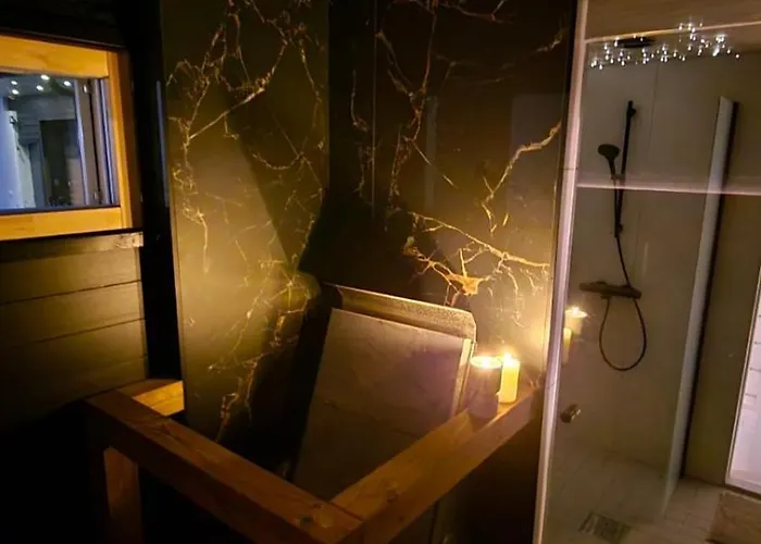 Arctic Circle Aurora *