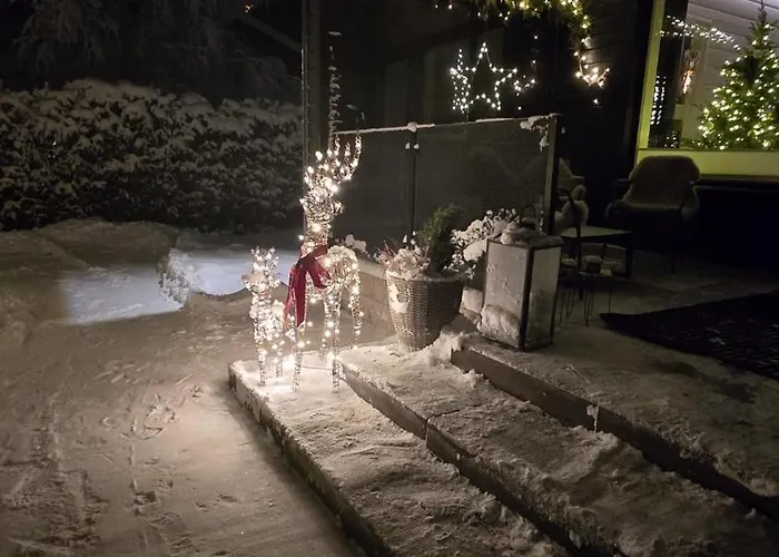 Arctic Circle Aurora *