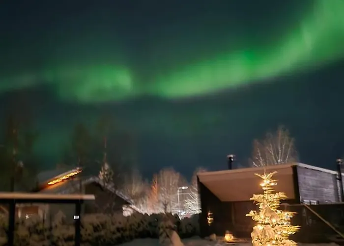 Arctic Circle Aurora רובניימי